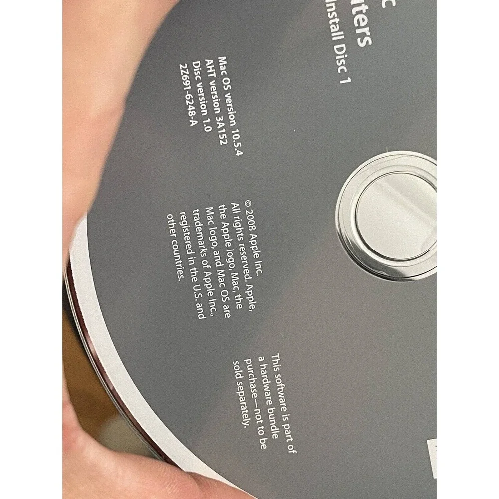 Apple iLife 08 DVD Old Version And MacBook Is X Installation discs 2. (27)
